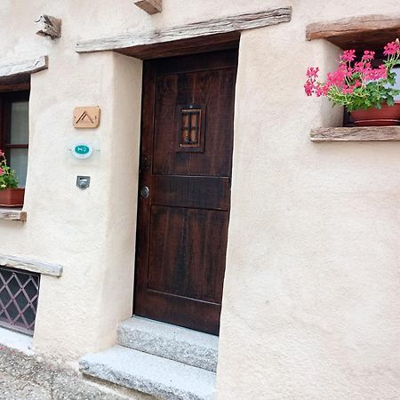 B&B E Home Restaurant S'Ispera Monolocale Uso Esclusivo Fonni Exterior foto