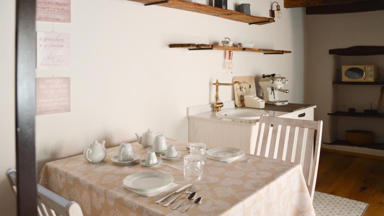 B&B E Home Restaurant S'Ispera Monolocale Uso Esclusivo Fonni Exterior foto
