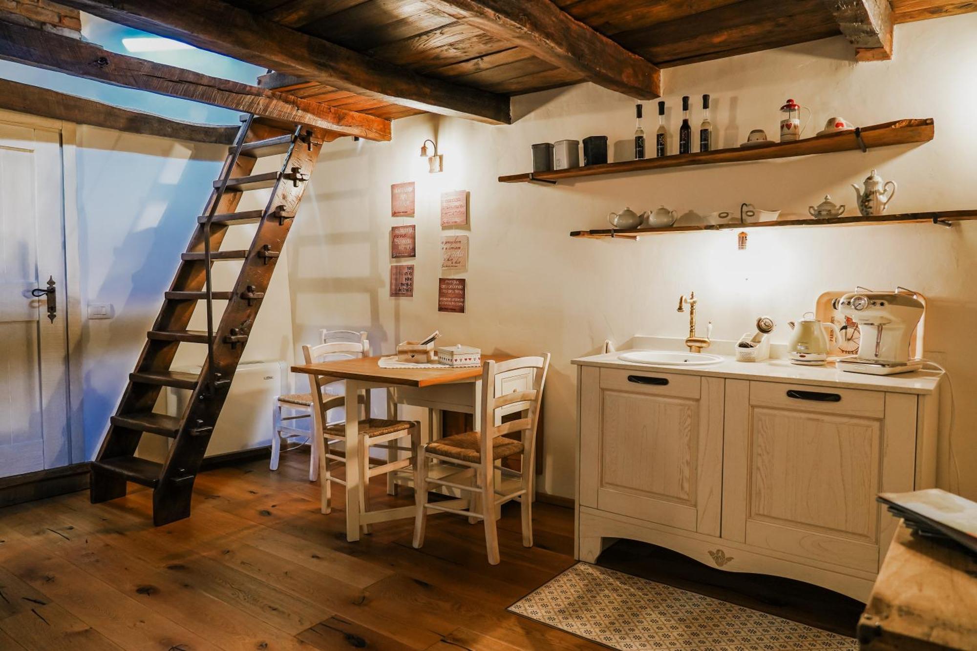 B&B E Home Restaurant S'Ispera Monolocale Uso Esclusivo Fonni Exterior foto